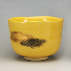茶道具 抹茶茶碗（まっちゃちゃわん） 万能碗 たんぽぽ色 金銀彩 楽入窯